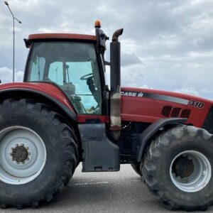 Case Magnum 310 Tractor