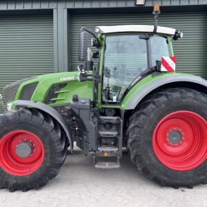 Fendt 828 Profi Plus Tractor