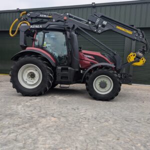 Valtra T154 Active C/W Roof Mounted Kelsa 500T Forestry Crane