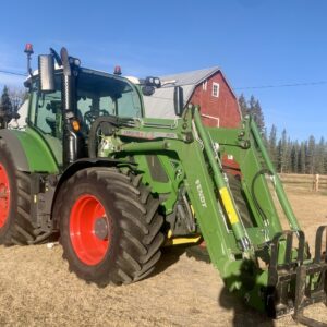 Fendt 724 Profi Plus Tractor